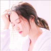 绕过江山错落才发现你是人间星火. 你费尽心思等待一个人