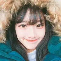 眼泪终究汇不成海洋  人总要自己学会成长 我还喜欢你，一如既往