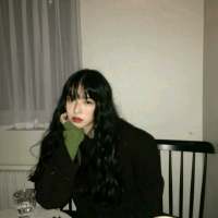 没有故事 不凑热闹. 男人喜欢漂亮脸蛋，女