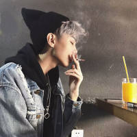 。 有人说，世界是有两端