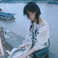 恩 任何东西够深都是一把刀。 你知道吗你在和别的女