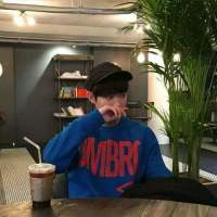 故事很长 我长话短说 我喜欢你很久了 我曾经也很用心，只是