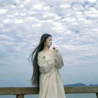 哇 女生头像呐 货有过期日，人有看腻