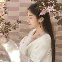 她说从此不见，却还是