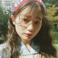 “最近的愿望是：闭眼就睡，睁眼有你。” ... 先生的眼睛是我见过最