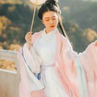 而我一介草民 怎得姑娘垂青 喝了这杯酒吧从此陌路