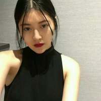 。。。 淡淡的凄凉中掺杂着浓