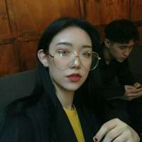不负春光。野蛮生长 人超级多，但只有我是