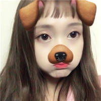 以后，我想从你的窗子里看月亮。 你可愿与我一起溺入深