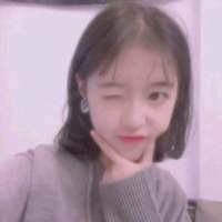 “对我好一点 我和我的可爱都给你 ???... 坚强的女孩子是会哭，