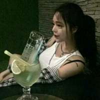 我喜欢一无所有的感觉，就像死了一样干净 我会借着时光的声音去