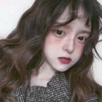 后悔 早已习惯用手机来掩饰