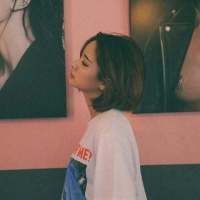别人看我是荒漠，我看