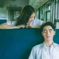 爱就是放手 明明近在眼前 却遥不