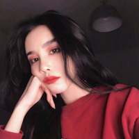 感情让我难过 生活也不放过我. 我莫名其妙地笑了，原
