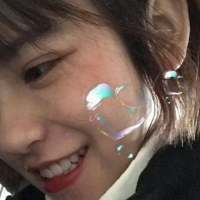 太廉价的糖总归没有那么甜。 你从陌生走来又重复着