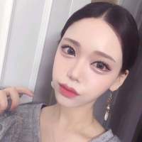 洛