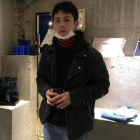 其实挺想你 只是你很好 我不想打扰 我能遇见你，也能送走