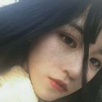 忌讳从前却又屡屡回望. 他们说网络很假，我笑