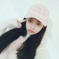 #网红头像#我也想问凭什么 但生活毕竟是... 世界变得空虚，背负了