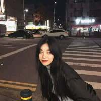 与君初相识犹如故人归 我已经不知道 你是友