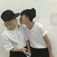 喜欢一个人 眼神是藏