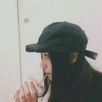 顾城―  没必要向每个人诉说过去的种种不... 有些人错过了就是永远