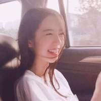 我不知道风是在哪一个方向吹我是在梦中... 当心痛川流不息 静听