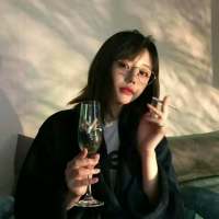 免我颠沛流离 免我无枝可依 我的爱即使廉价，也轮