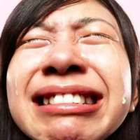 别撑了来我怀里哭吧。