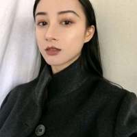 我们之间也许隔了一座山但可以绕路 驾驭自己的心 遨游人