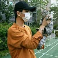 “即使深夜买醉满嘴胡话也有一句好想你发自... 向往着阳光的温暖，你