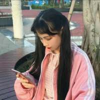 我还是会偷偷看他的主页看他喜欢的歌 他的... 有朝一日我辉煌，带着