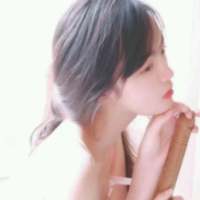 我在西北，一山又一山。与你相隔，一关又... 男人不色，何来英雄本