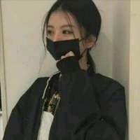 猫九^ 背道而驰，越走越远，