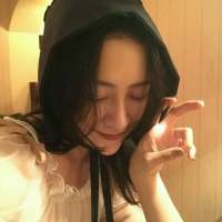 他知道风从哪个方向来 反正现在感情都暧昧。