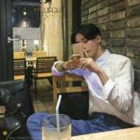 顾辞:这个世界容不下我百般无赖