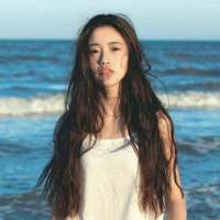 信息要发给秒回的人.笑容要留给对你好的人... 你离开以后，后来的人