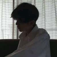 不求人好感不予人难堪 我要的并不多，你的一