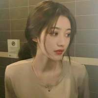 勉为其难 看，我还在笑，眼泪还