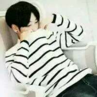 ?    天在将黑 未黑时最美     ... 其实洒脱只是装英雄