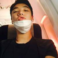 "过不去的坎别再放在心上忘不掉的人... 我是有多麽的愛妳,不