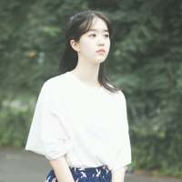 “ 因为有了人海 相遇才会显得那么意外 ” ... 不要在我面前拽，想当