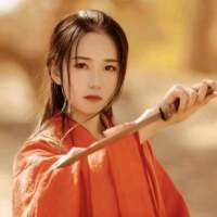 三两友人七八老酒十村踏遍一生还在 走自己的路，何必在乎