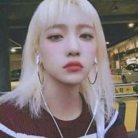 懂得心疼别人的姑娘总不被人心疼 以为可以锁住幸福，所