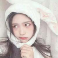 做梦都会变成小孩  梦里的天是彩虹色梦... 总有那么一些人，是我
