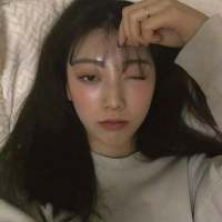 “有一天我发了疯样的在找方向却总是南北难... 曾以为，我们的感情完