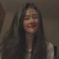 海底月捞不起 心上人不可及. 如果记忆不说话，流年