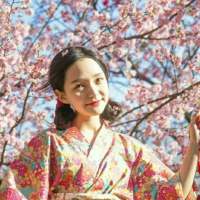 与君初相识犹如故人归 一生落魄，最爱自己。