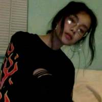 “不要老看对方的动态不知道人家的哪句状... 我怕爱的太早来不及和